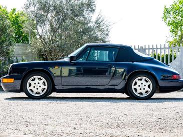 Porsche 964 CARRERA 4 — photo 17