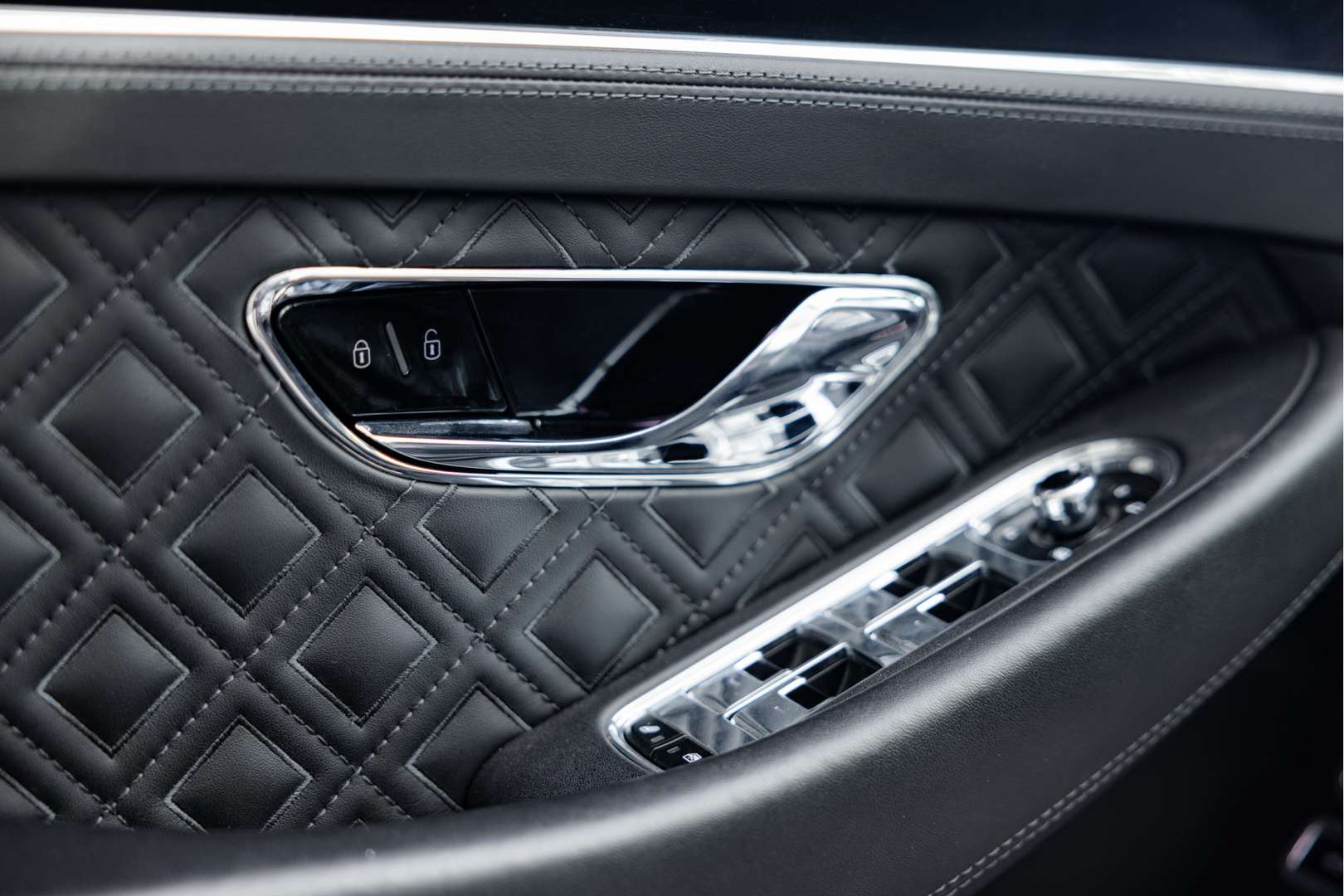 Bentley Continental GTC V8 Mulliner - 2022 - Joinsteer - #15