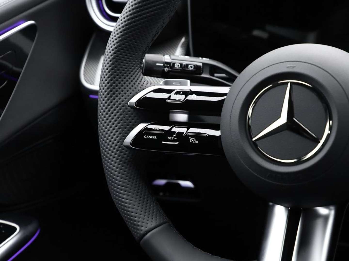 Mercedes GLC 200 AMG Line - 2024 - Joinsteer - #11