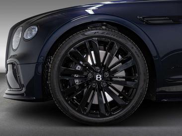 Bentley Flying Spur V8 Speed — photo 8