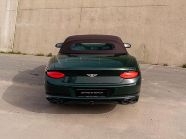 Bentley Continental GTC V8 Mulliner — photo 5