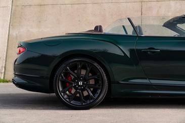 Bentley Continental GTC V8 Mulliner — photo 7