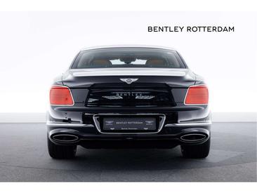 Bentley Flying Spur V8 Hybrid — photo 5