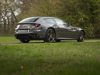 Ferrari FF