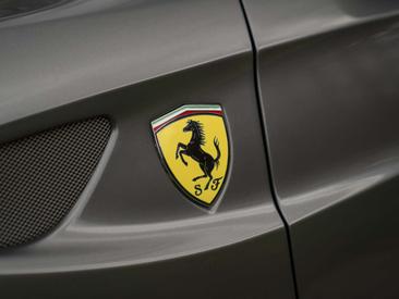 Ferrari FF — photo 18