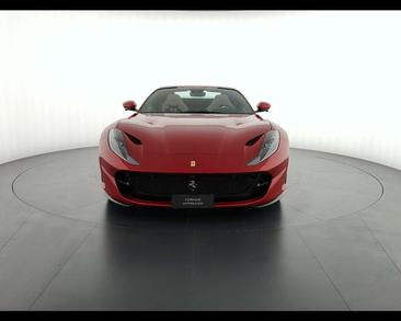 Ferrari 812 Superfast — photo 2