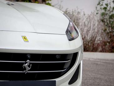 Ferrari Portofino — photo 12