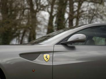 Ferrari FF — photo 34