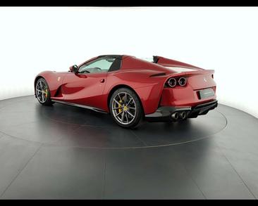 Ferrari 812 Superfast — photo 11