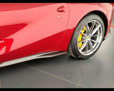 Ferrari 812 Superfast — photo 14