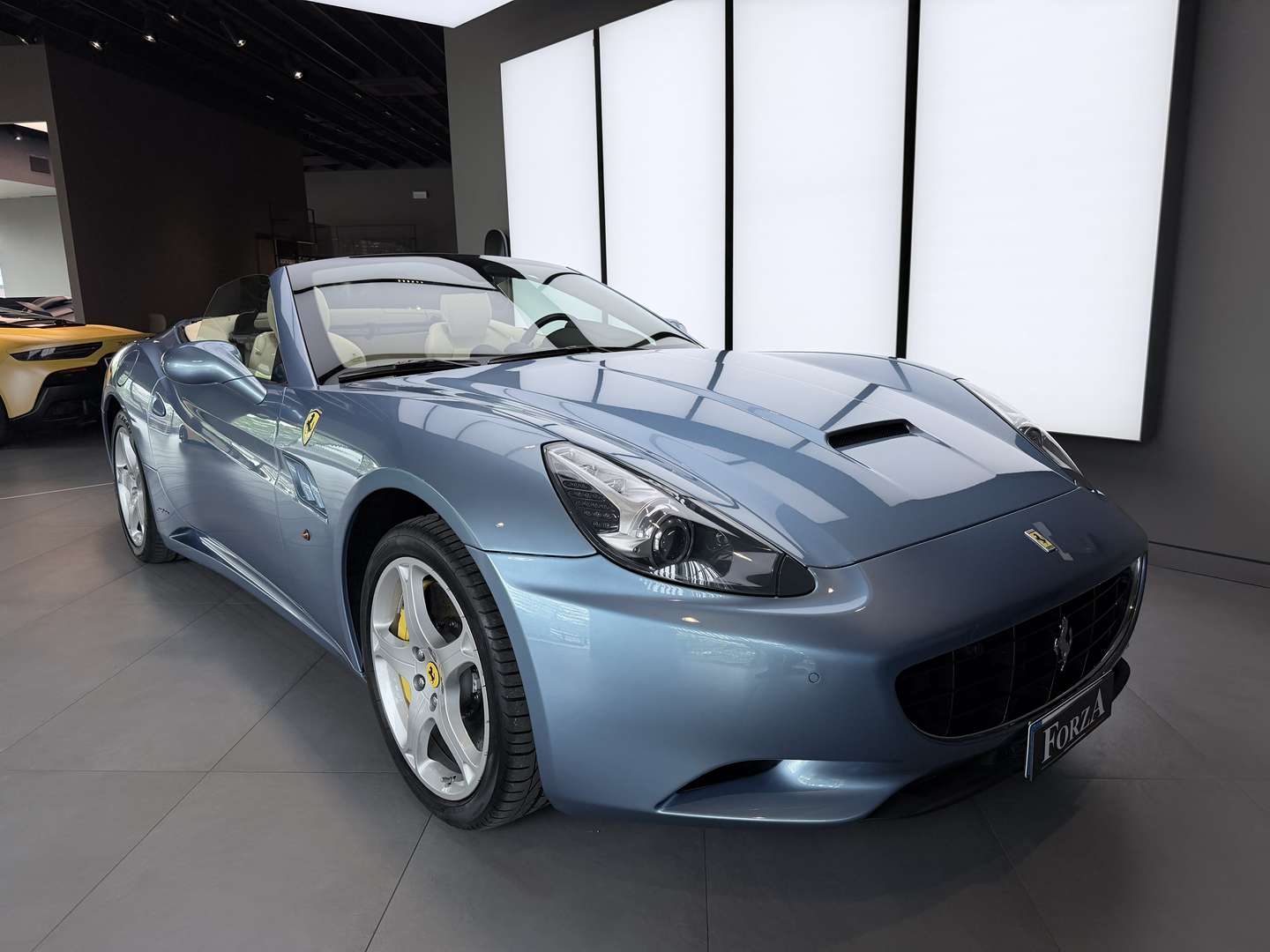 Ferrari California - 2010 - Joinsteer - #1