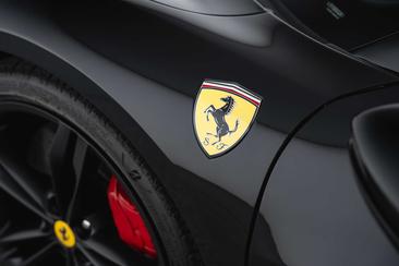 Ferrari 296 GTS — photo 25