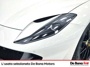 Ferrari 812 Superfast — photo 15