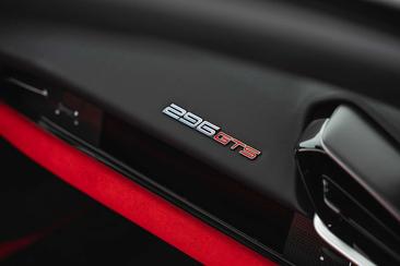 Ferrari 296 GTS — photo 37