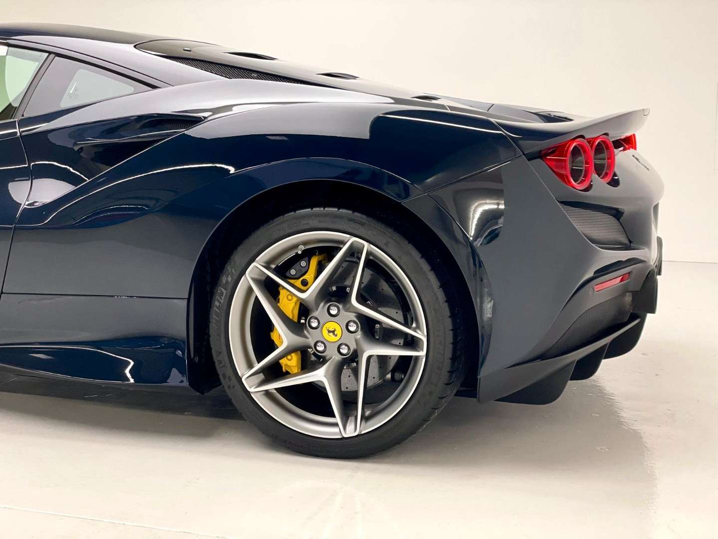 Ferrari F8 Tributo - 2021 - Joinsteer - #4