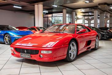Ferrari F355 — photo 2