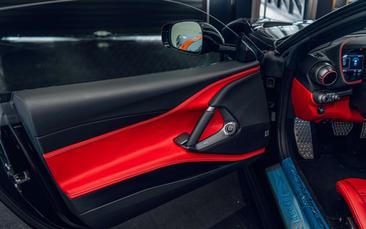 Ferrari 812 Superfast — photo 12