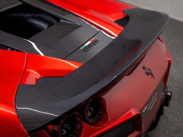 Ferrari F8 Tributo — photo 13