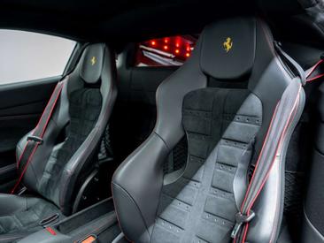 Ferrari F8 Tributo — photo 17