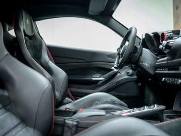 Ferrari F8 Tributo — photo 26