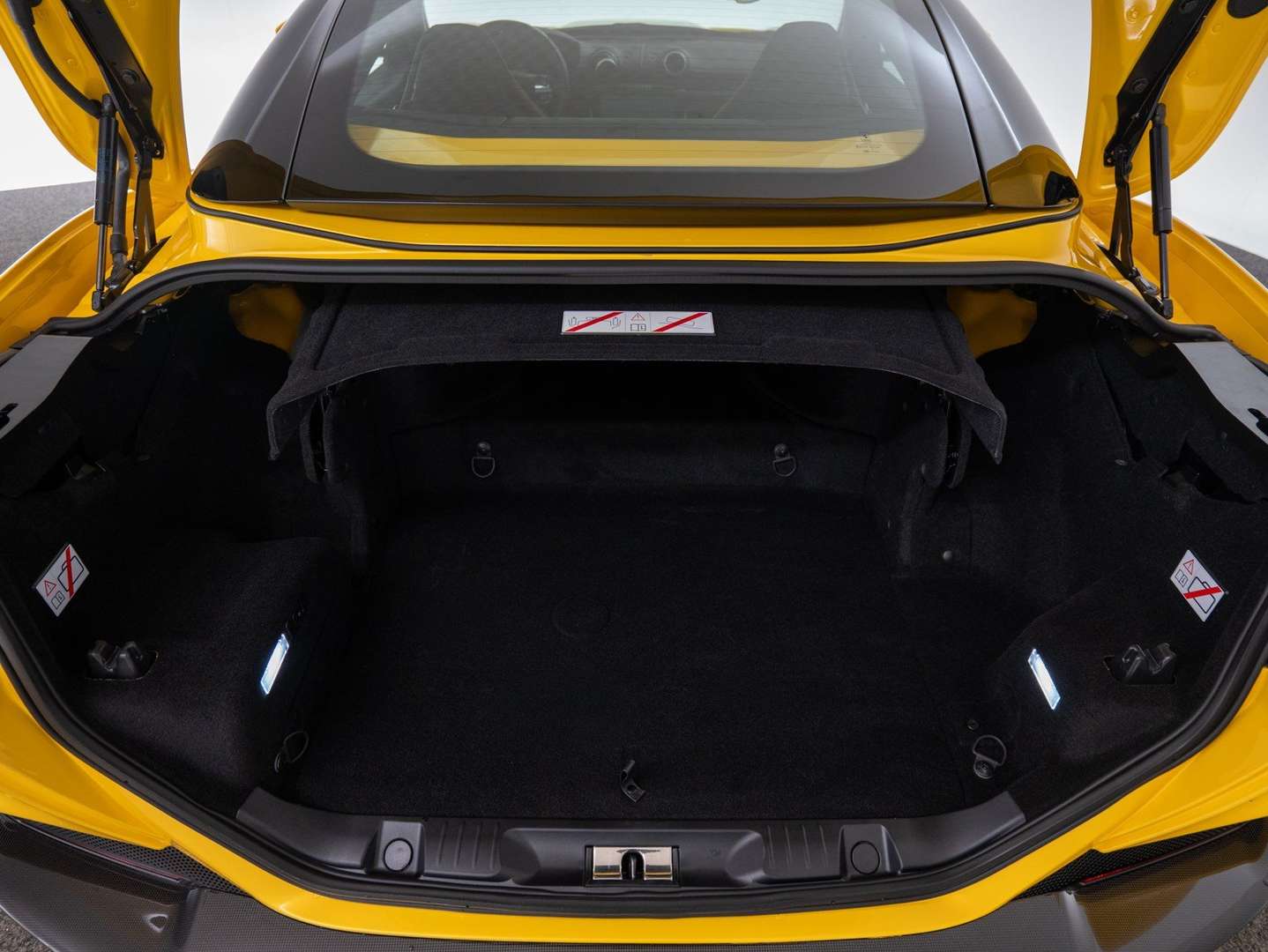 Ferrari Portofino - 2023 - Joinsteer - #22