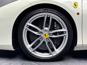 Ferrari 488 — photo 18