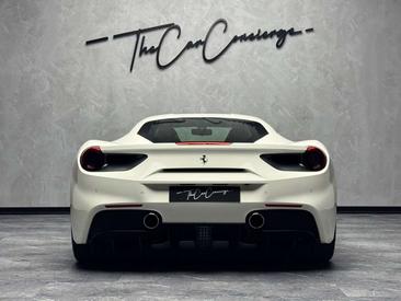 Ferrari 488 — photo 24