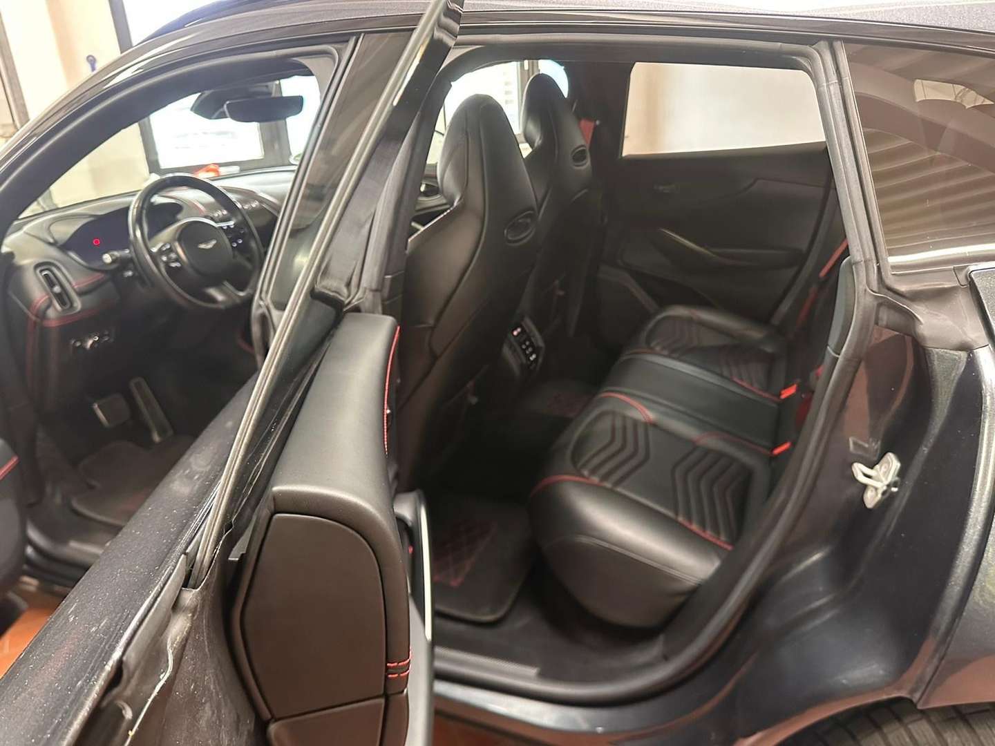 Aston Martin DBX 4.0 V8 - 2021 - Joinsteer - #8