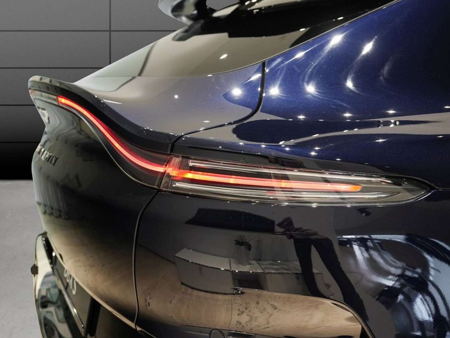 Aston Martin DBX DBX S - 2026 - Joinsteer - #8