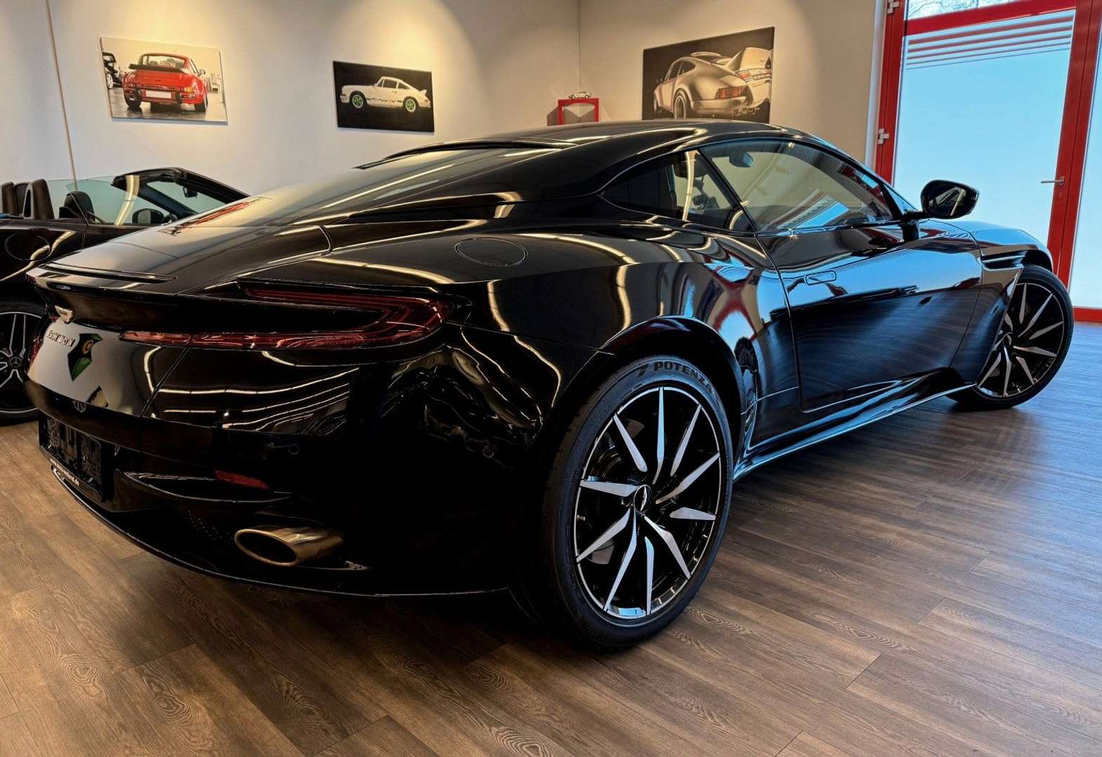 Aston Martin DB11 4.0 V8 - 2019 - Joinsteer - #5