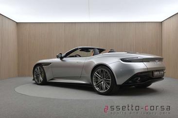 Aston Martin DB12 Volante — photo 2