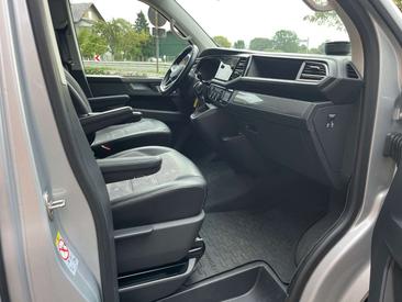 Volkswagen Multivan — photo 10