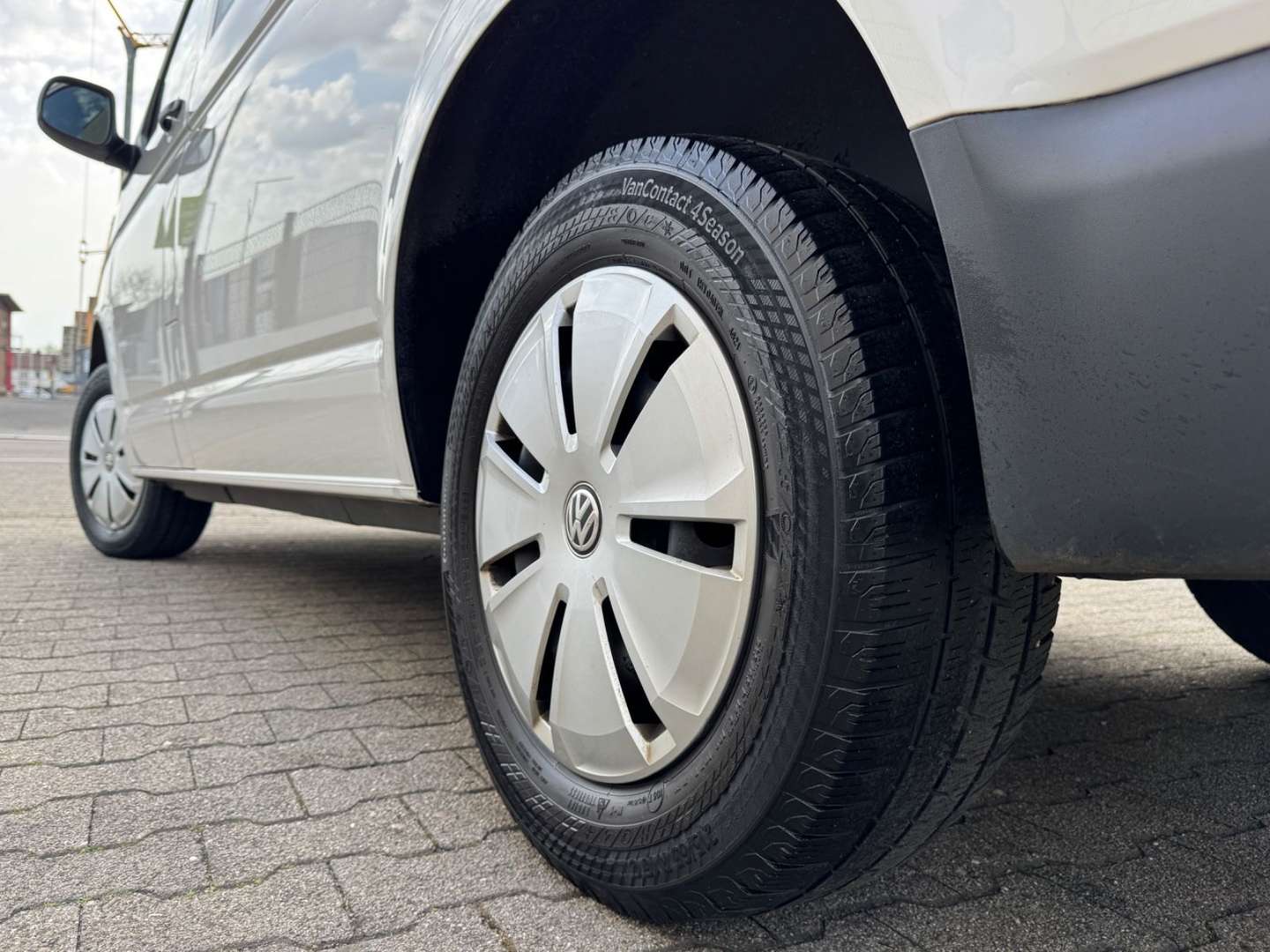 Volkswagen Transporter Kombi TDI - 2022 - Joinsteer - #12