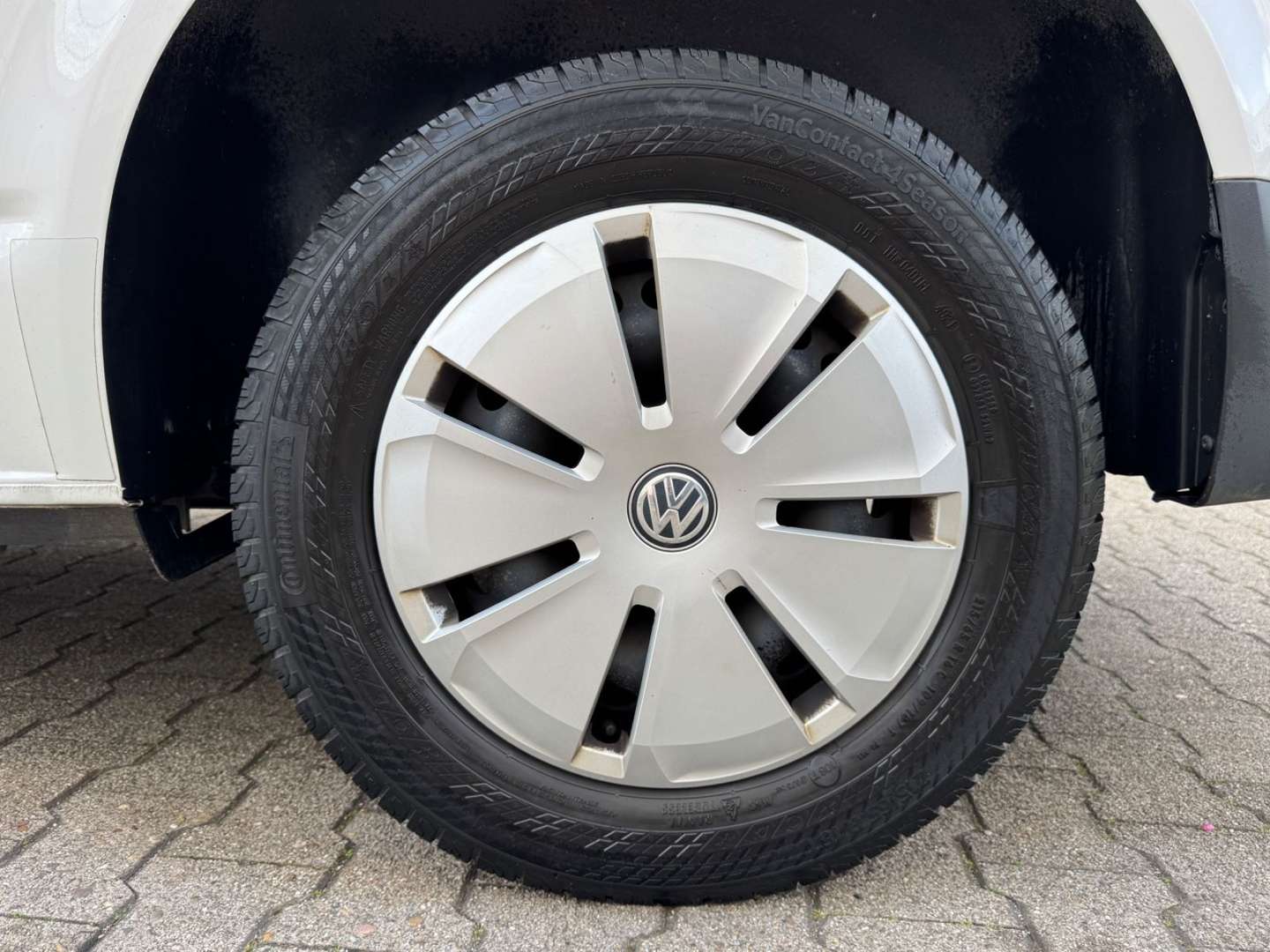 Volkswagen Transporter Kombi TDI - 2022 - Joinsteer - #14