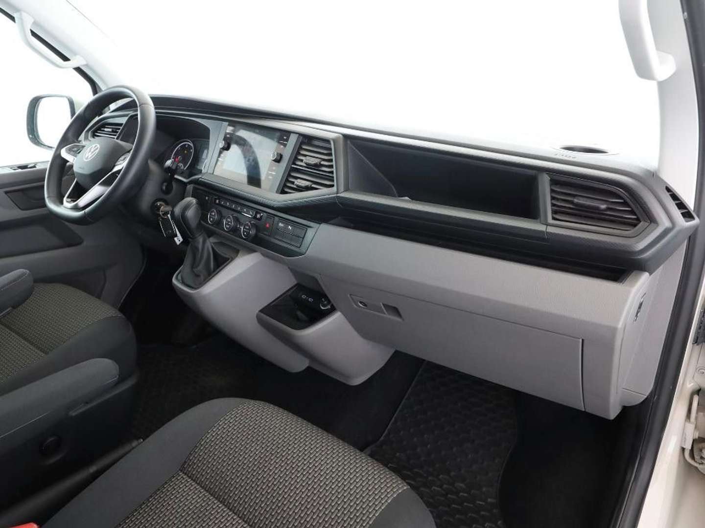 Volkswagen Caddy Caravelle - 2023 - Joinsteer - #5
