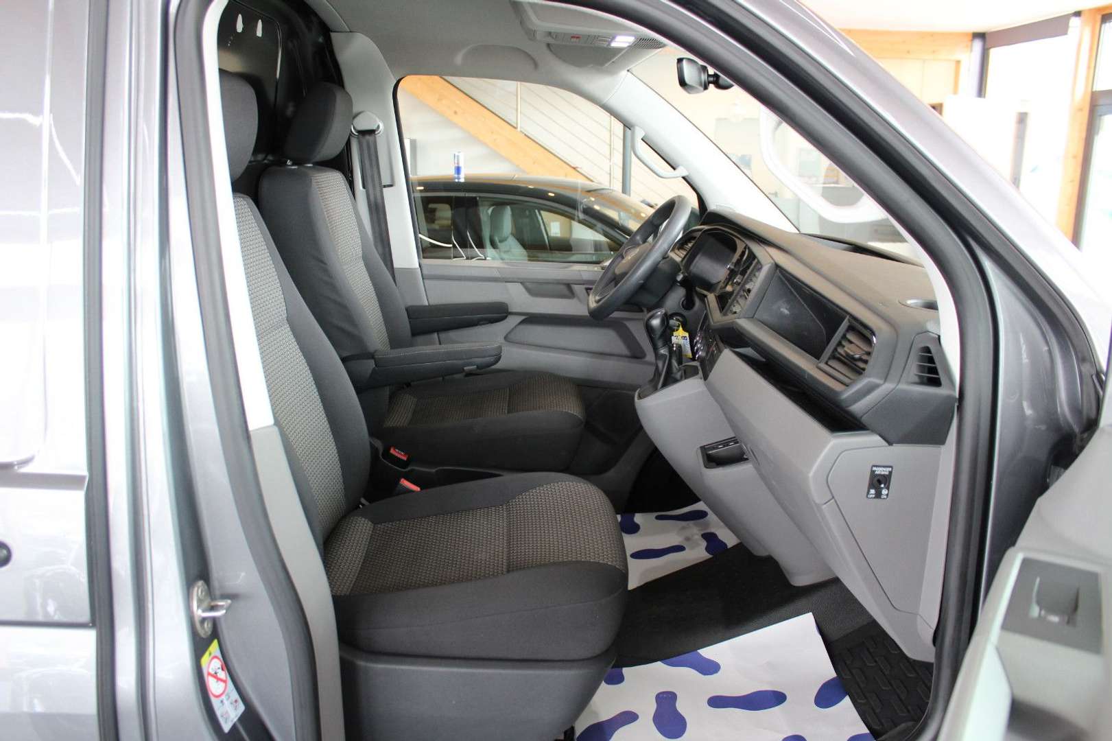 Volkswagen Transporter - 2023 - Joinsteer - #9