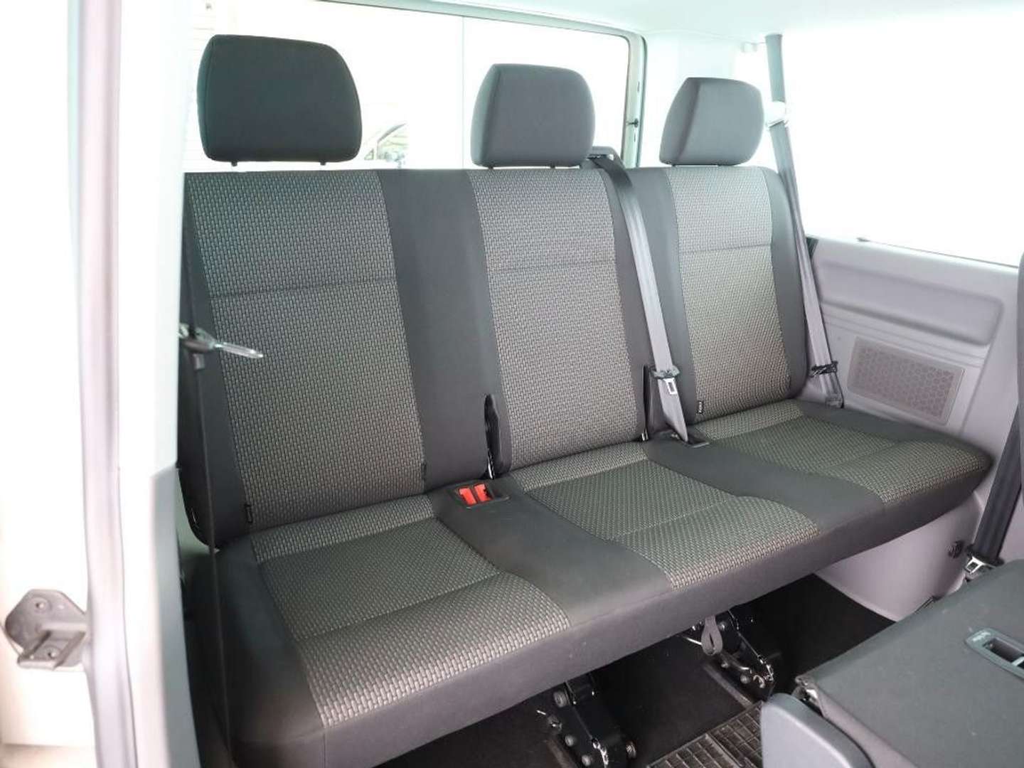 Volkswagen Caddy Caravelle - 2023 - Joinsteer - #7