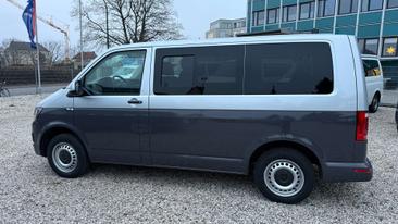 Volkswagen Multivan — photo 4