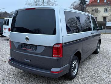 Volkswagen Multivan — photo 6