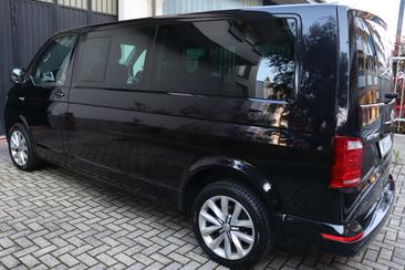 Volkswagen Multivan TDI 4Motion Prestige — photo 4