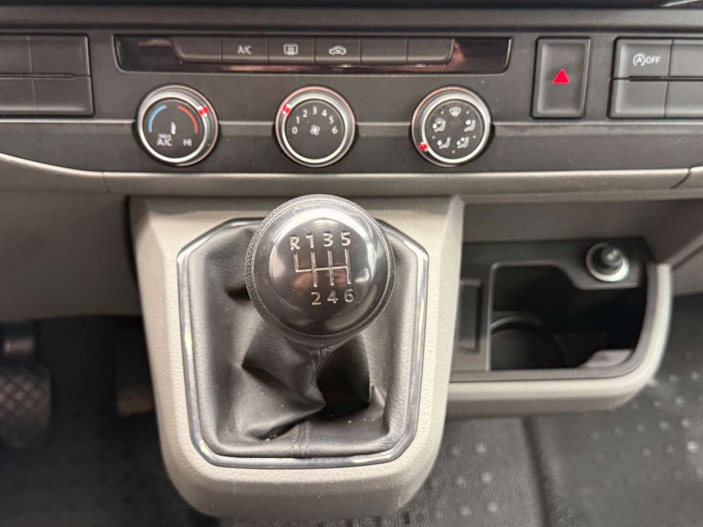 Volkswagen Transporter - 2021 - Joinsteer - #11