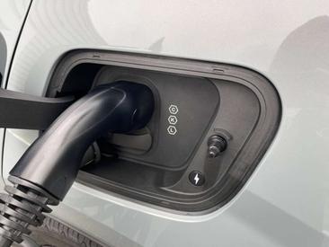Volvo EX30 Single Extended Range — photo 12