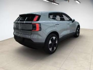 Volvo EX30 Recharge — photo 3