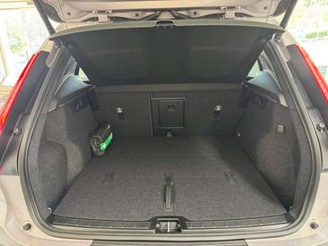 Volvo C40 Recharge PLUS — photo 13