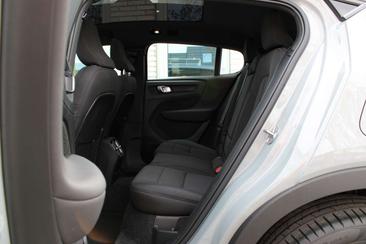 Volvo C40 Recharge PLUS — photo 12
