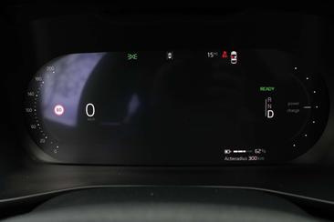 Volvo C40 Recharge PLUS — photo 14