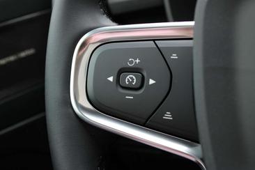 Volvo C40 Recharge PLUS — photo 21