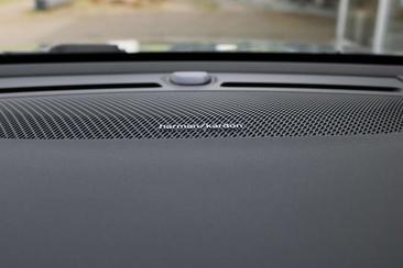 Volvo C40 Recharge PLUS — photo 24