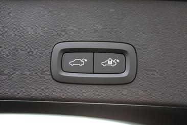 Volvo C40 Recharge PLUS — photo 30
