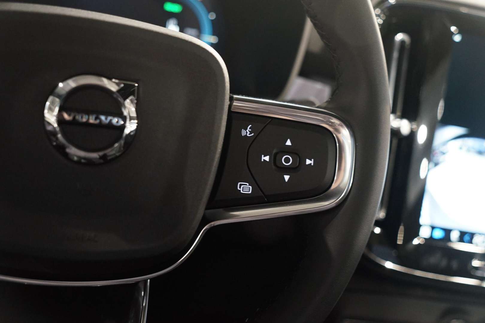 Volvo C40 Recharge PLUS - 2025 - Joinsteer - #15